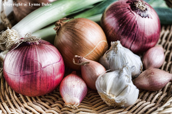 6 Cool Tips to Make Your Food Last Longer - onions, garlic, olives, ginger