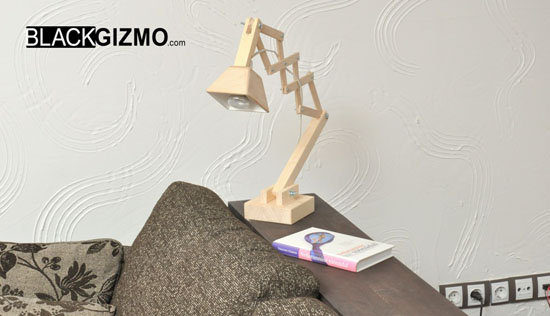 Black Gizmo Solid Wood Table Lamp