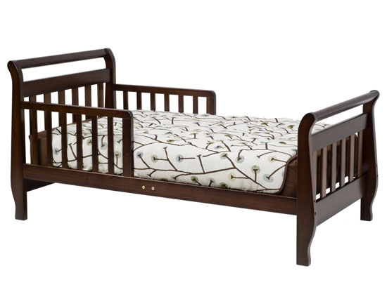 DaVinci Sleigh Toddler Bed