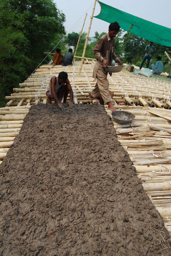 Earthen School By Ziegert Roswag Seiler Architekten