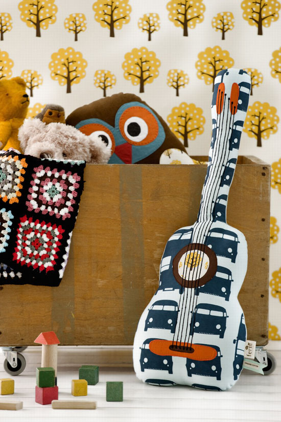 Organic Ferm Living Guitar Pillow