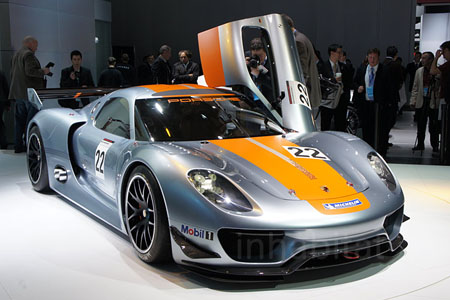 Porsche 918 Hybrid Car