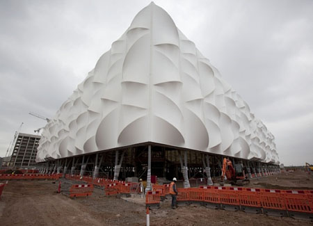 Recyclable Basketball Stadium in London