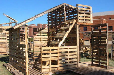 Shipping Pallet House