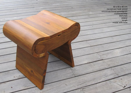 Smile Stool