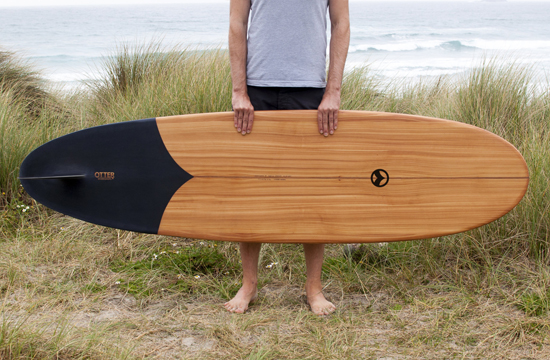 Tide X Otter Sustainable Surfboard by Martin Spurway